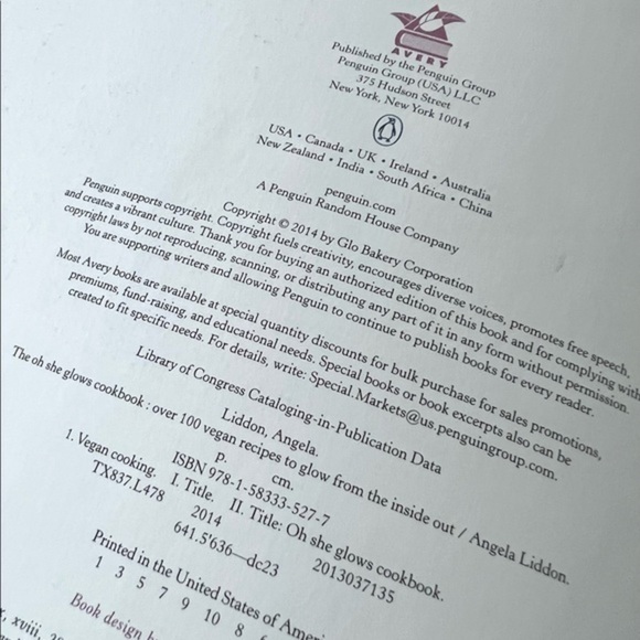 Oh She Glows cookbook Vegan plant based recipes Angela Liddon softcover - Picture 5 of 6